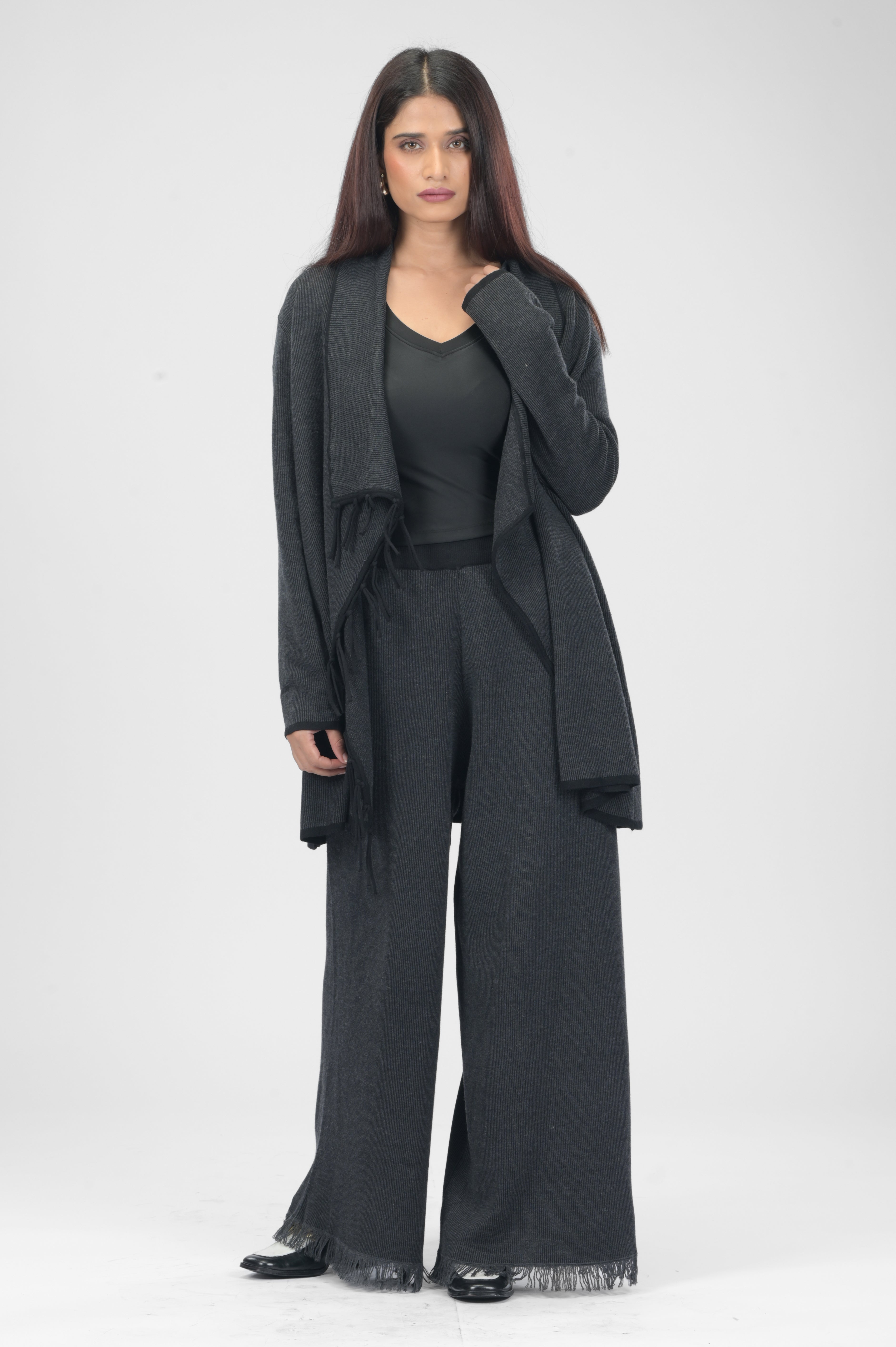 The Nomad Set (Charcoal Grey)