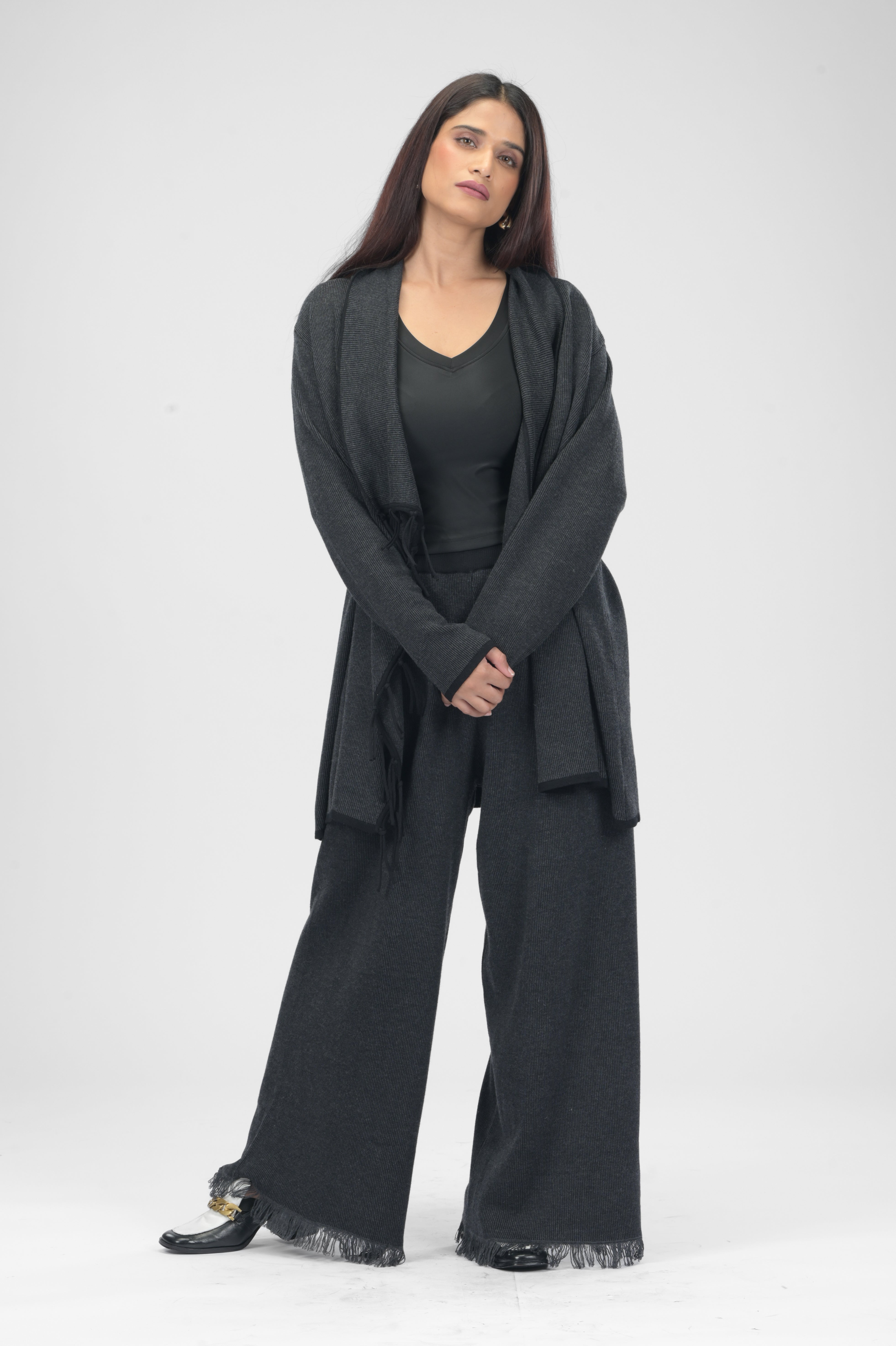 The Nomad Set (Charcoal Grey)