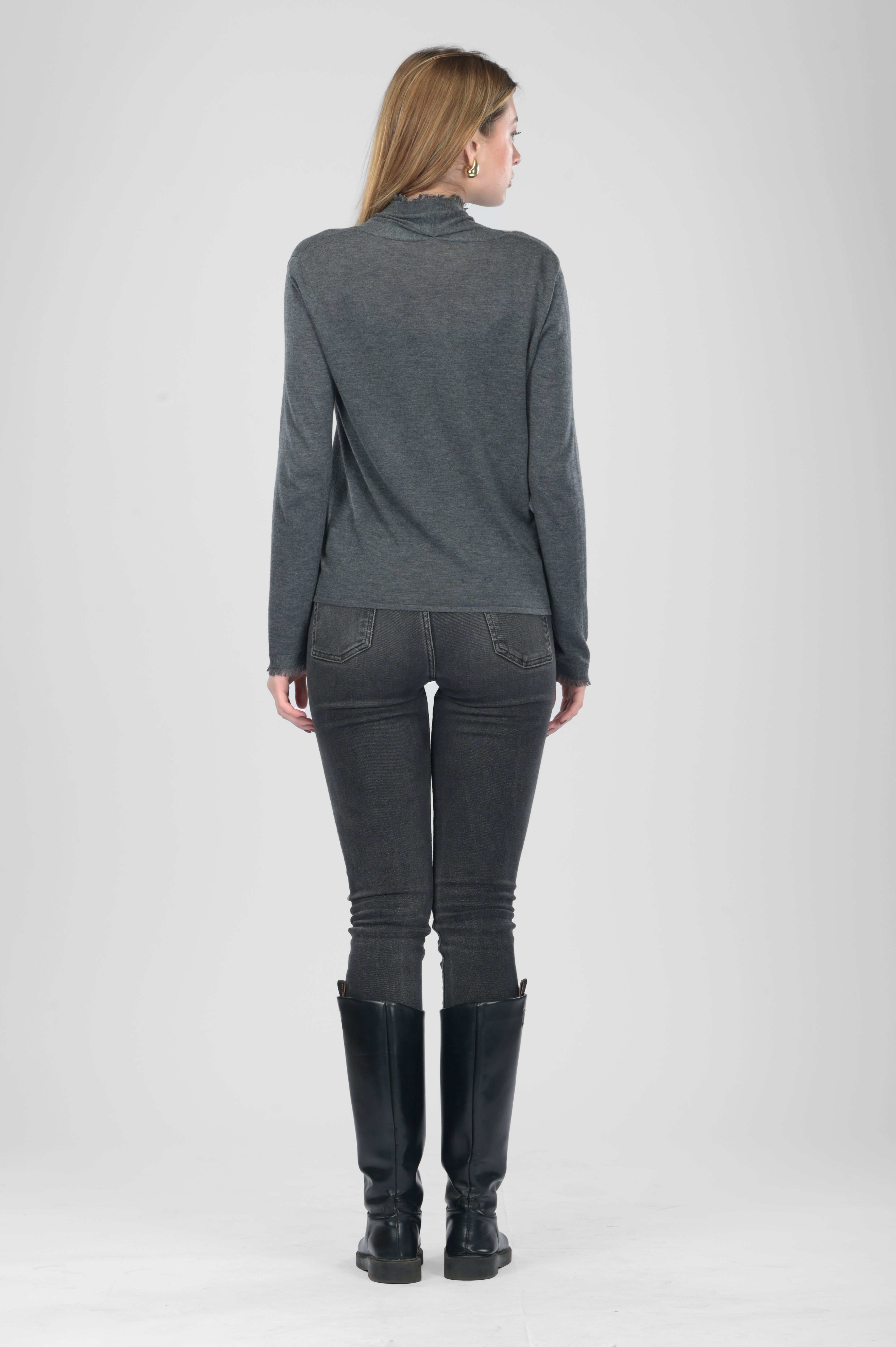 Mozr Statement Sleeve Silk Wrap - Charcoal Grey