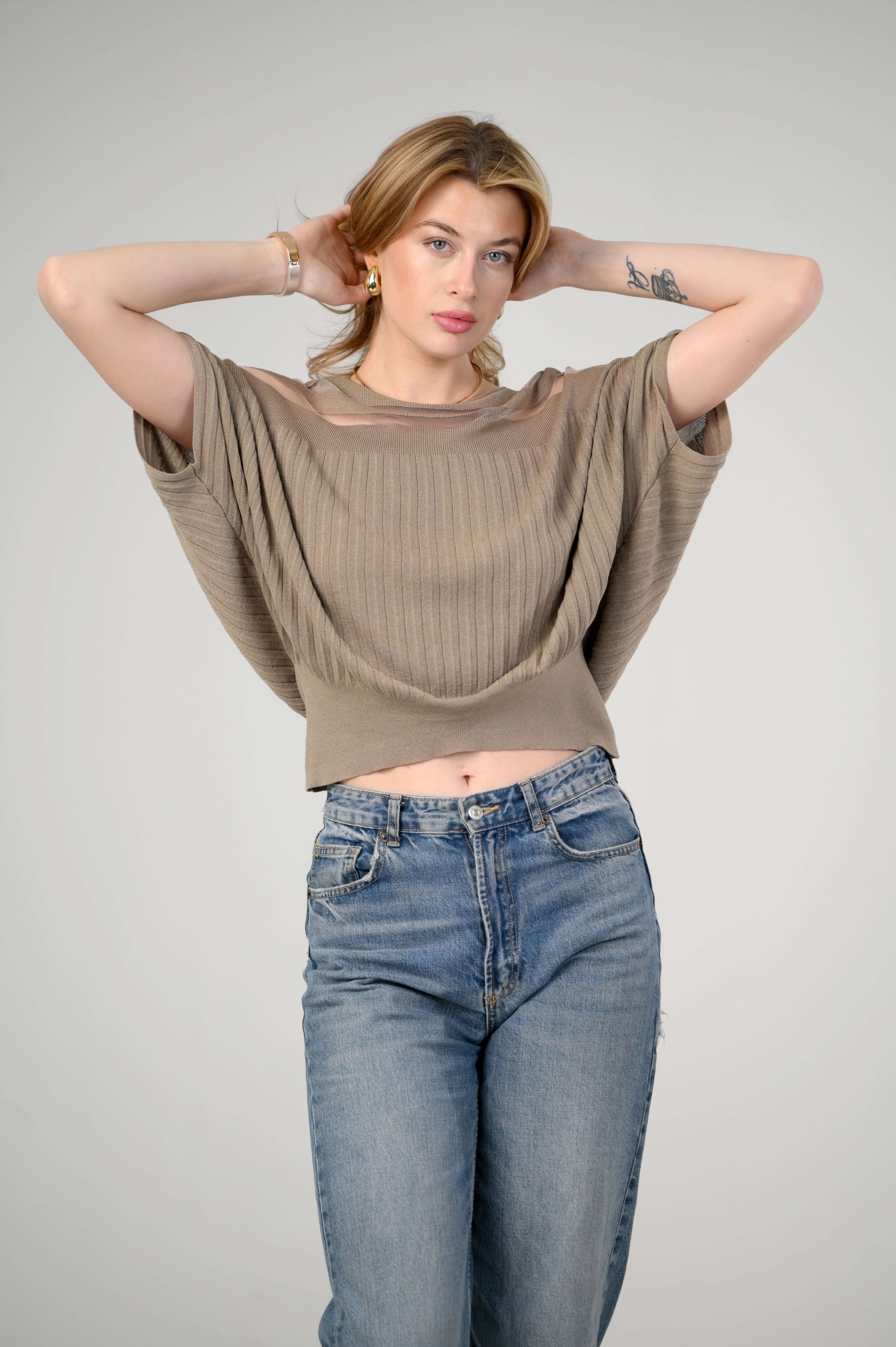 MOZR Summer Knit Top